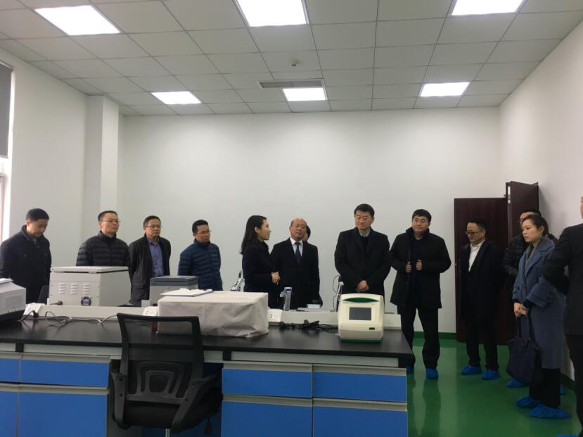 集团党委书记、董事长任丁率队调研 德仁堂控股集团