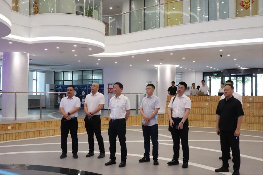 省尊龙凯时集团：“四个导向” 推动调查研究提质增效